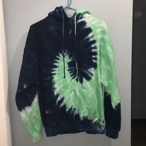 Tie dye sweatshirt